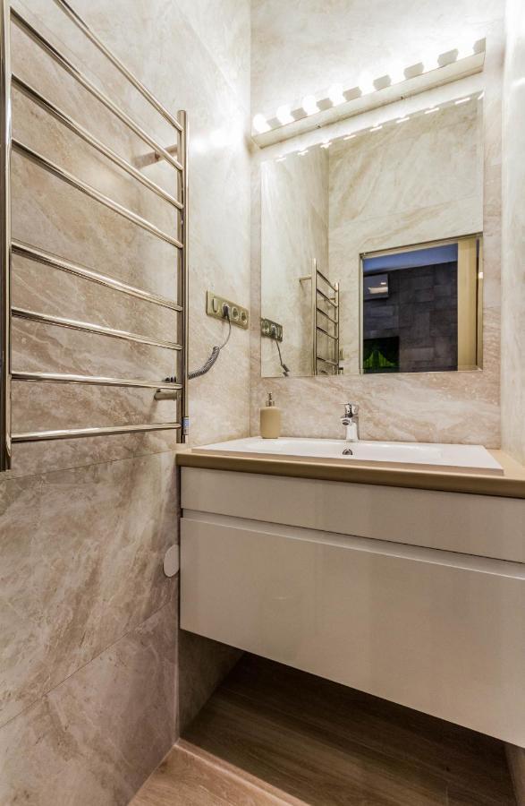 Chain Bridge Studio Apartment Budapest Eksteriør billede