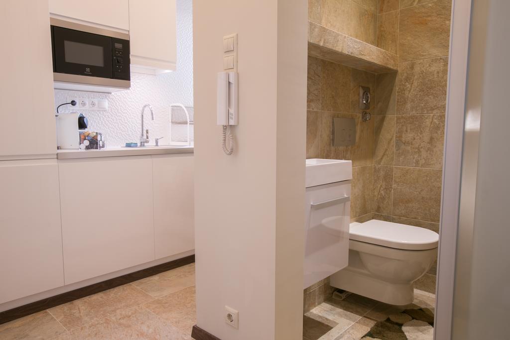 Chain Bridge Studio Apartment Budapest Eksteriør billede